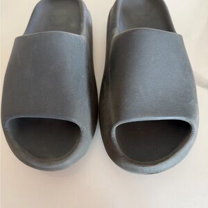 Adidas Yeezy Slides- Slate Grey- Men’s Size 10
